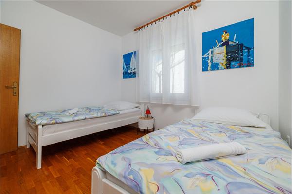 Apartment A4, for 3 persons