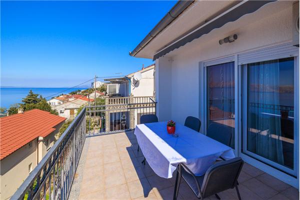 Apartment A4, for 3 persons