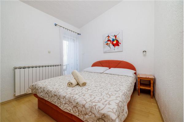 Apartment A5, for 3 persons