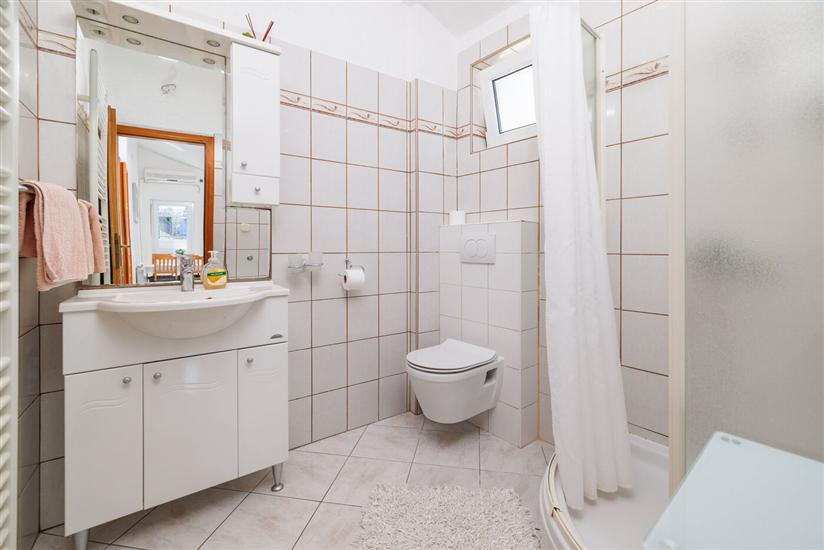 Apartment A5, for 3 persons