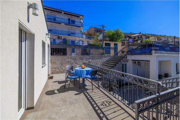 Apartment A5, for 3 persons