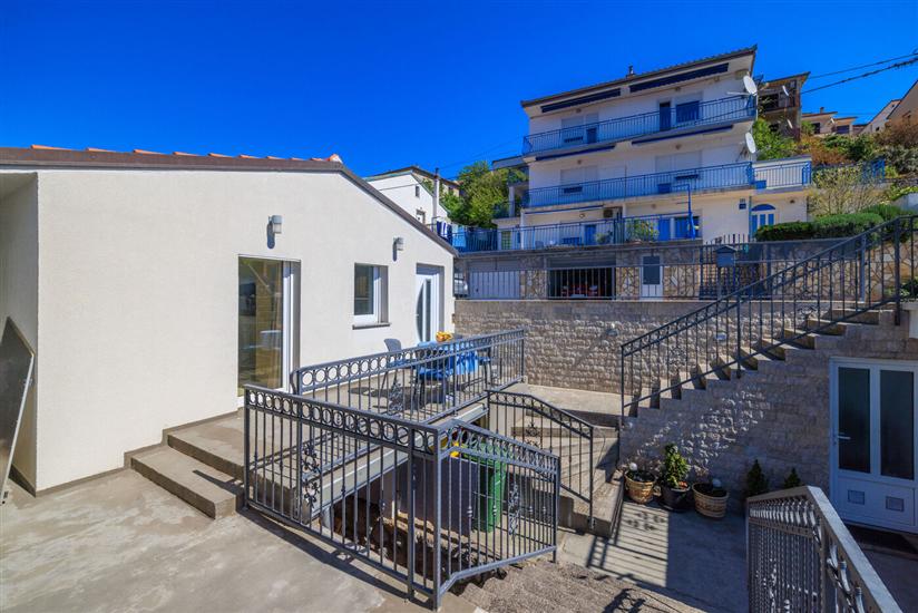 Apartment A5, for 3 persons