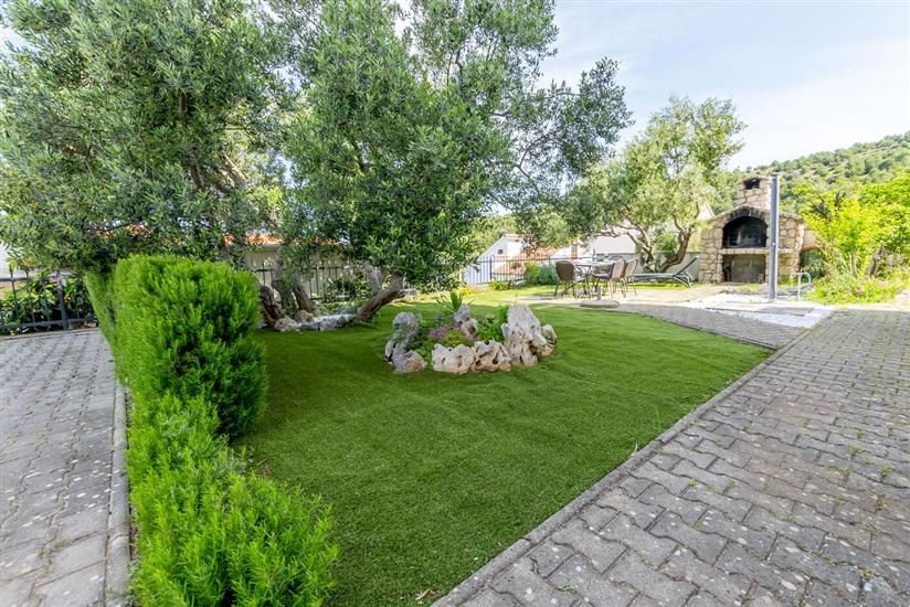 Apartment Kiara near the beach