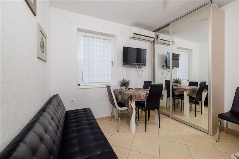 Apartment A1, for 2 persons