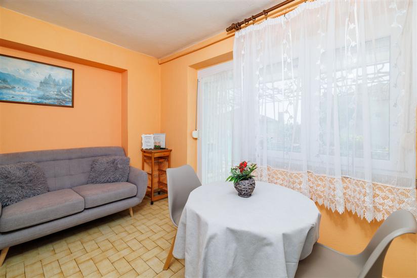 Apartment A1, for 2 persons