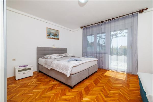 Apartment A1, for 2 persons