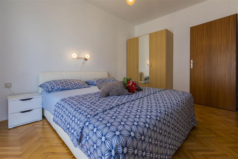Apartment A2, for 6 persons