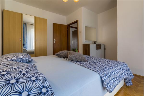 Apartment A2, for 6 persons