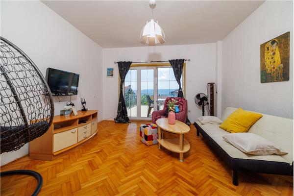 Apartment A1, for 5 persons