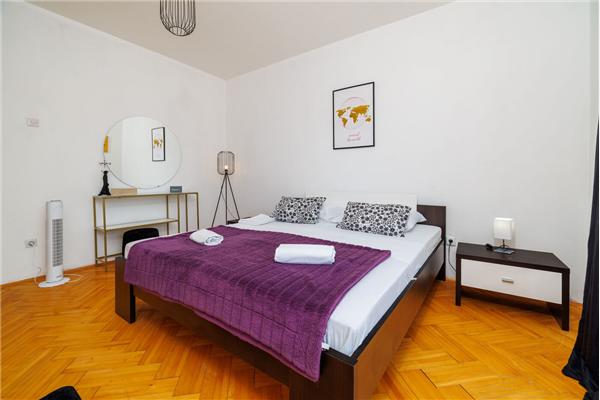 Apartment A1, for 5 persons