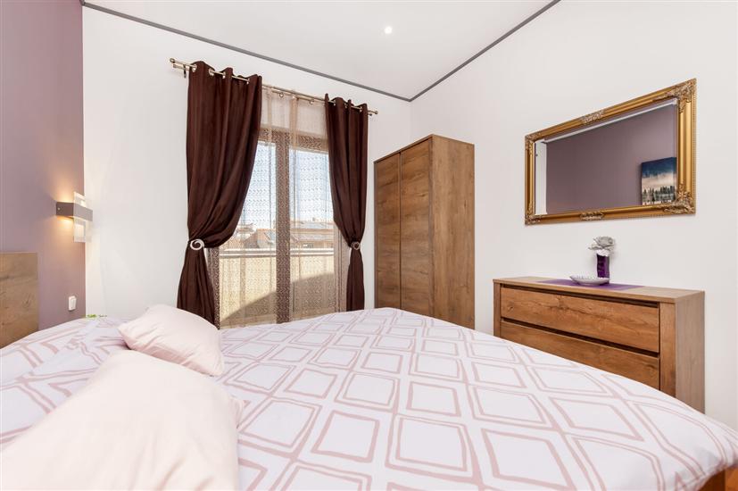 Apartment A2, for 3 persons