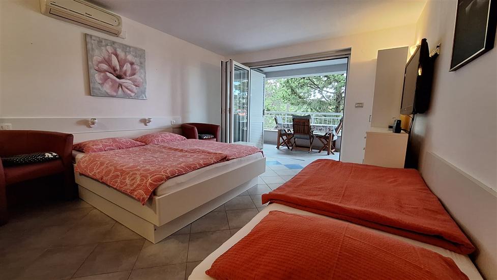 Apartment A1, for 3 persons