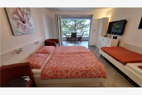 Apartment A1, for 3 persons