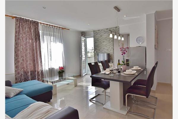 Apartment A1, for 6 persons