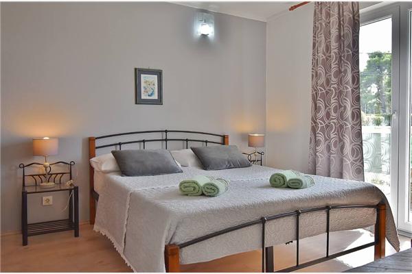 Apartment A1, for 6 persons