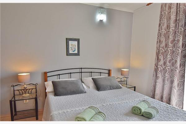 Apartment A1, for 6 persons