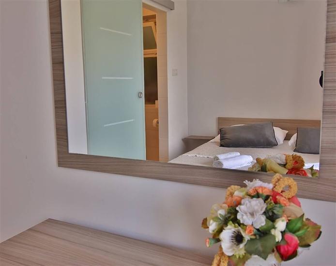 Apartment A1, for 6 persons