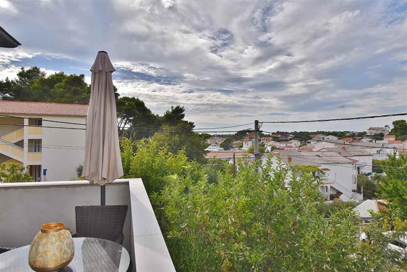 Apartment A1, for 6 persons