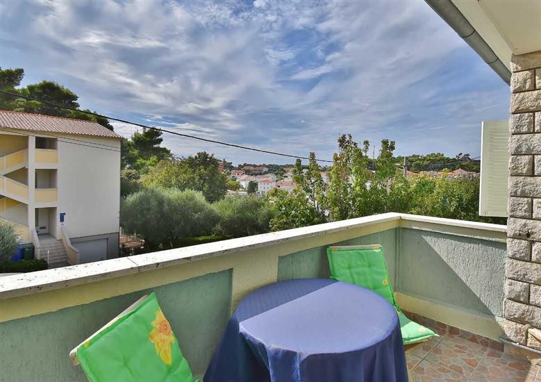 Apartment A1, for 6 persons