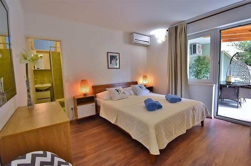 Apartment A2, for 4 persons