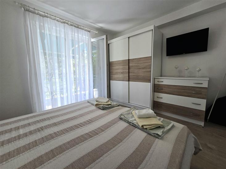 Apartment A2, for 3 persons