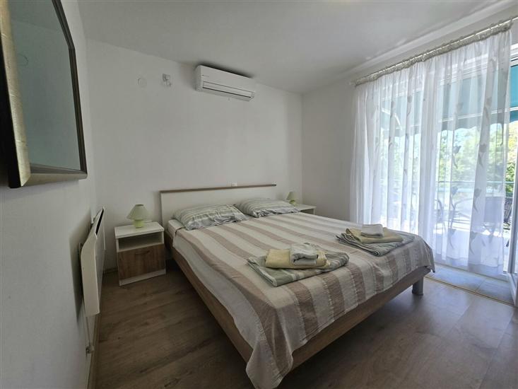 Apartment A2, for 3 persons