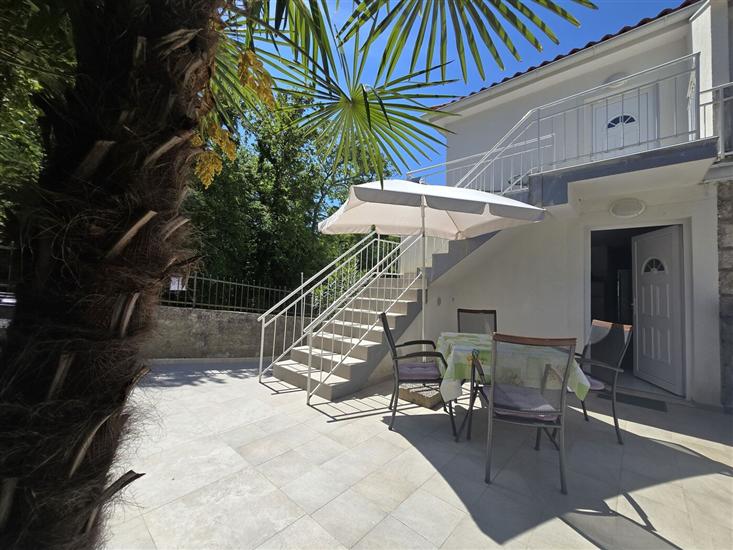 Apartment A2, for 3 persons