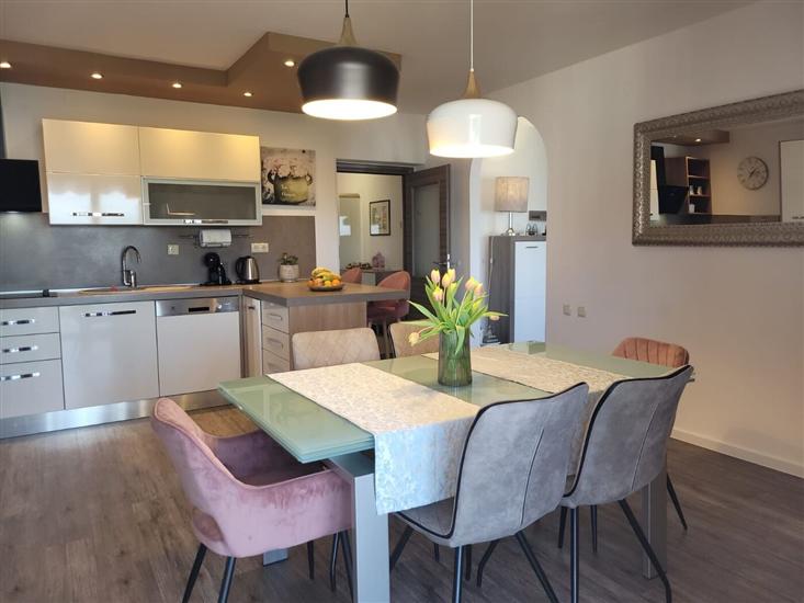 Apartment A2, for 4 persons