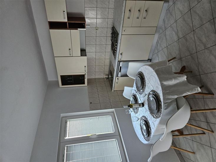 Apartment A1, for 6 persons