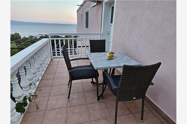 Apartment A1, for 6 persons