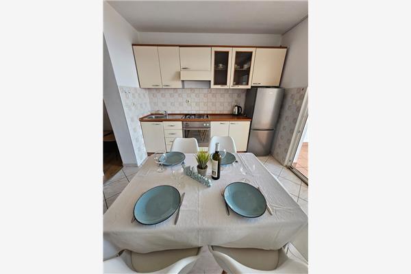 Apartment A2, for 4 persons