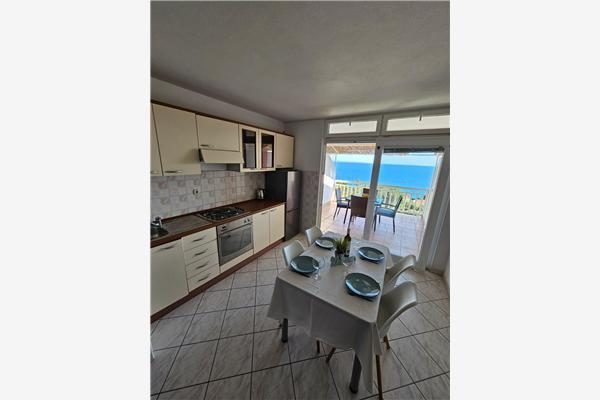 Apartment A2, for 4 persons