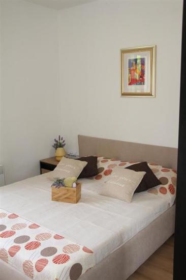 House K1, for 5 persons