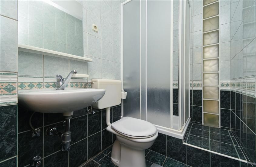 Room S3, for 2 persons