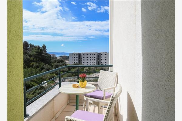 Room S3, for 2 persons