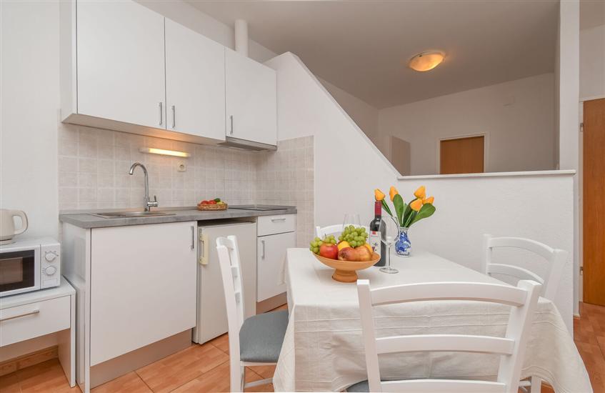 Apartment A7, for 2 persons