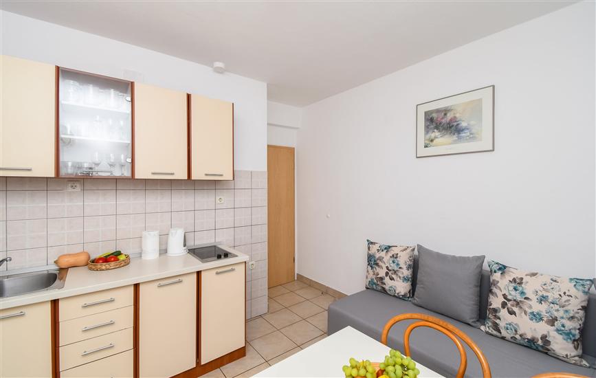 Apartment A4, for 4 persons