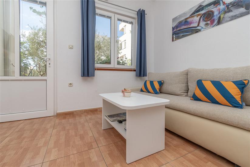Apartment A7, for 2 persons