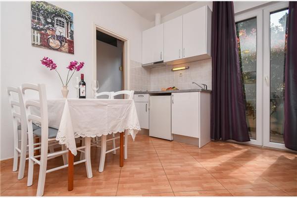 Apartment A5, for 4 persons