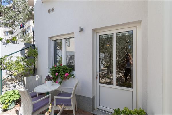 Apartment A7, for 2 persons