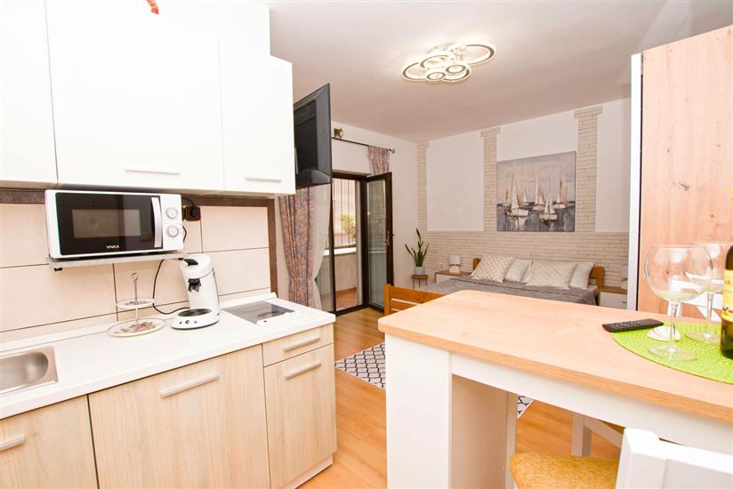 Apartment A1, for 2 persons