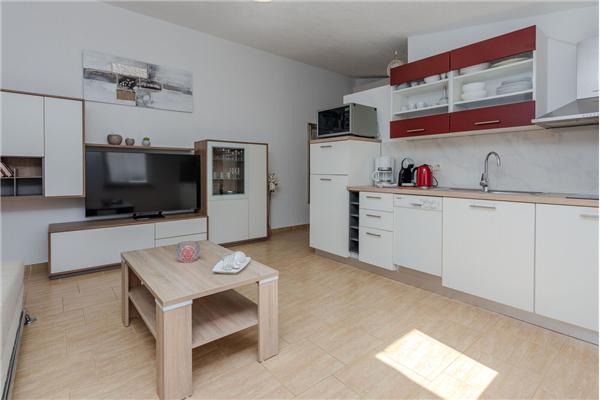 Apartment A2, for 5 persons