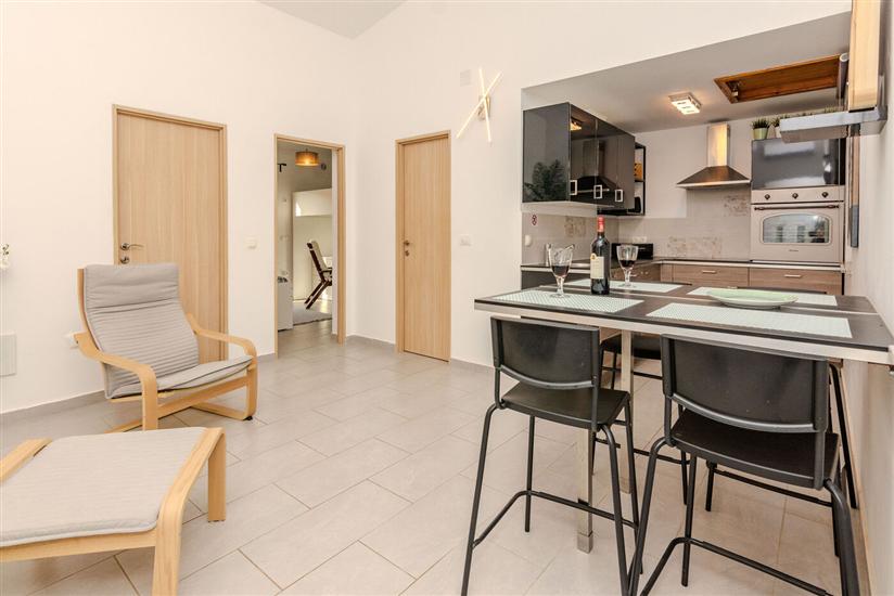 House K1, for 5 persons