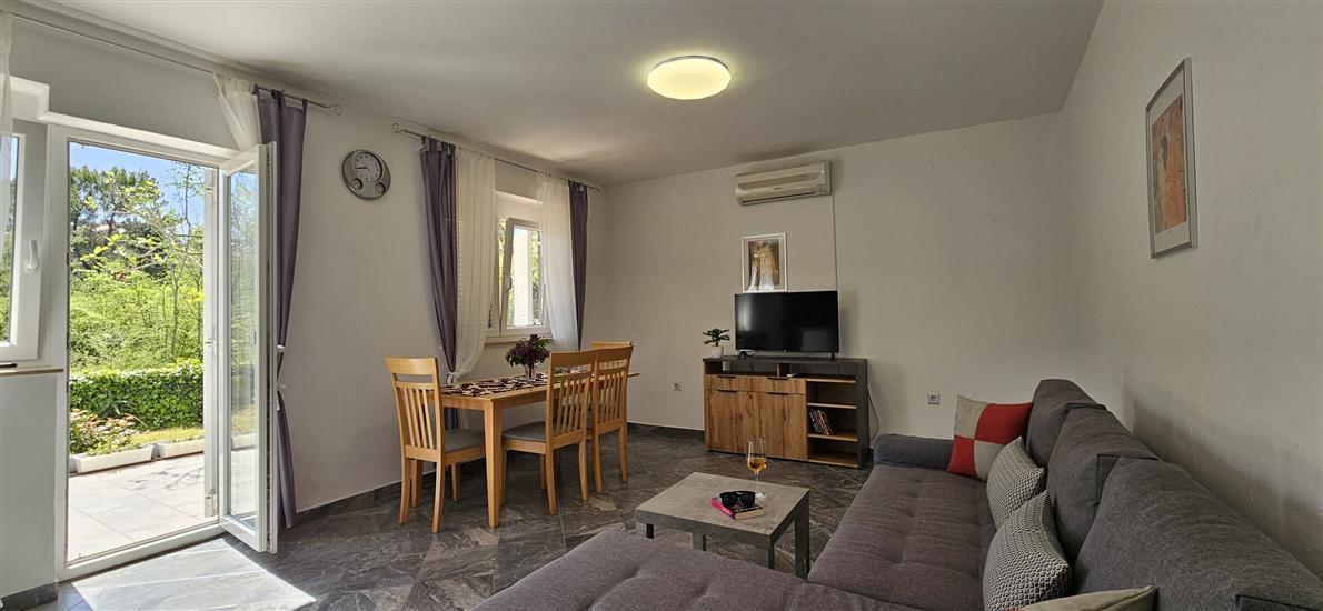 Apartment A1, for 4 persons