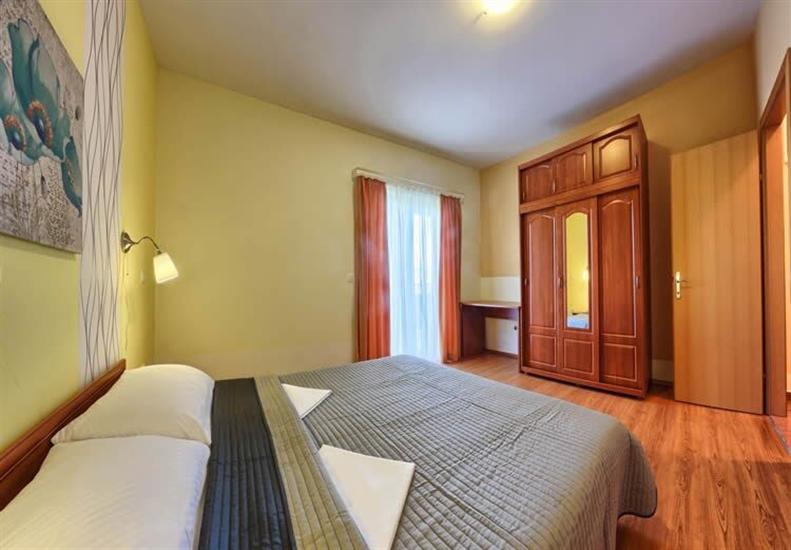 Apartment A4, for 3 persons