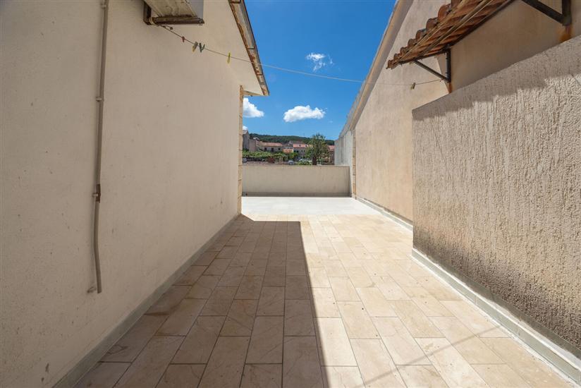 Apartment A1, for 8 persons