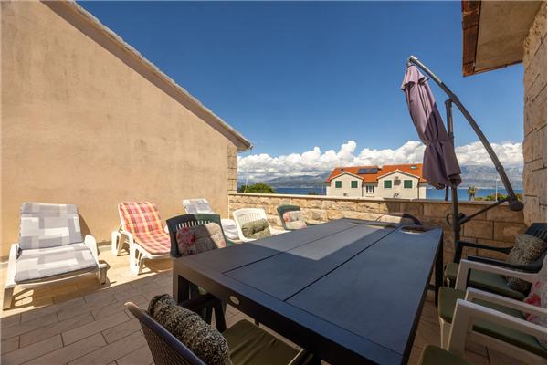 Apartment A1, for 8 persons