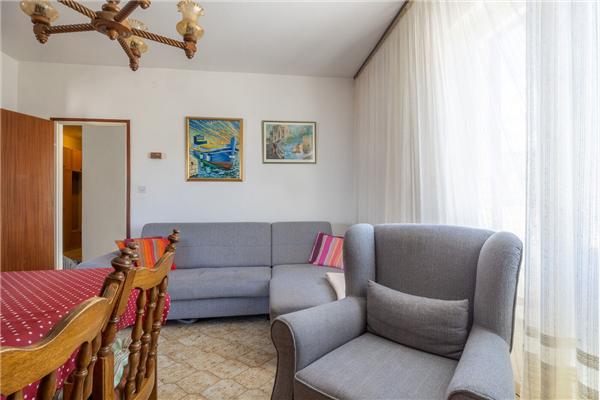 Apartment A1, for 8 persons