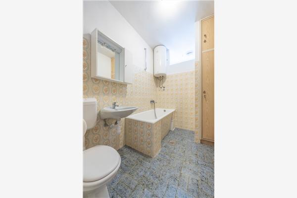 Apartment A1, for 8 persons