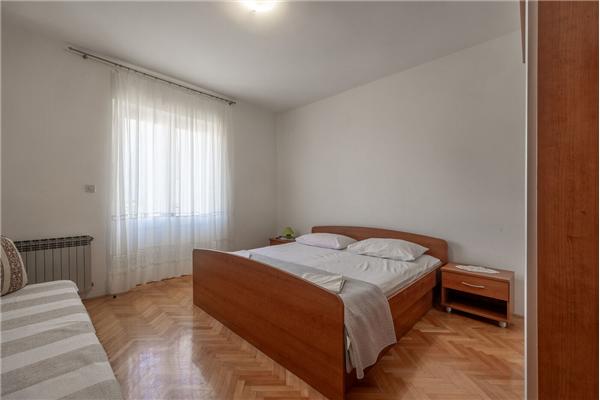 Apartment A1, for 8 persons
